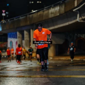 Runner Photo 7794038
