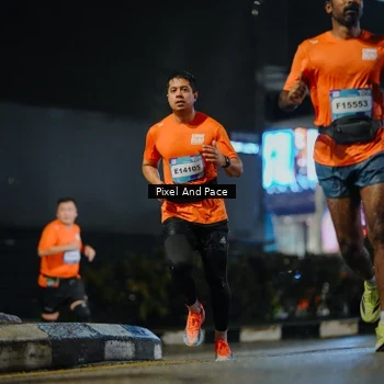 Runner Photo 7794055