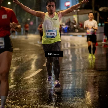 Runner Photo 7794058