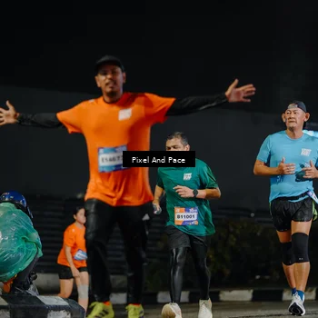 Runner Photo 7794060