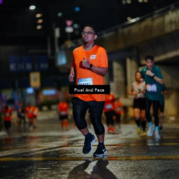Runner Photo 7794069