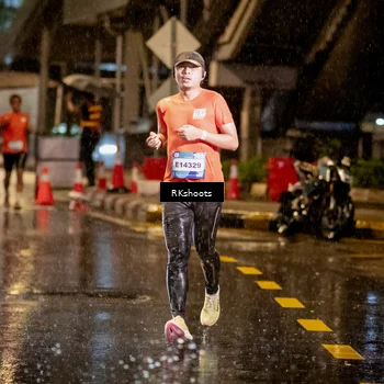 Runner Photo 7794071