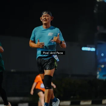 Runner Photo 7794074