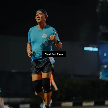 Runner Photo 7794081