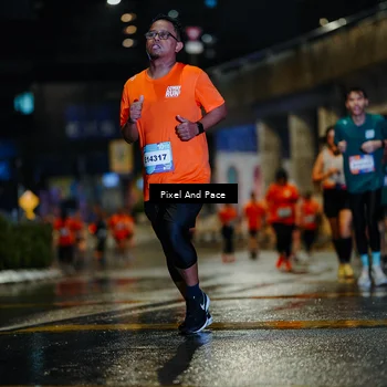 Runner Photo 7794088