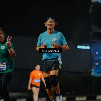 Runner Photo 7794104