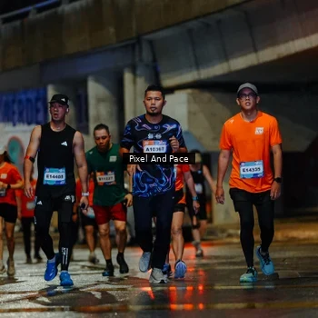 Runner Photo 7794105