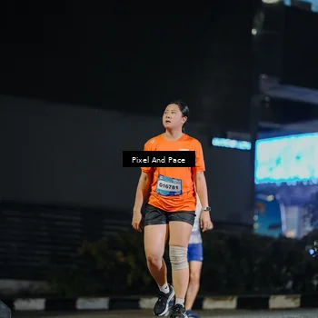 Runner Photo 7794110