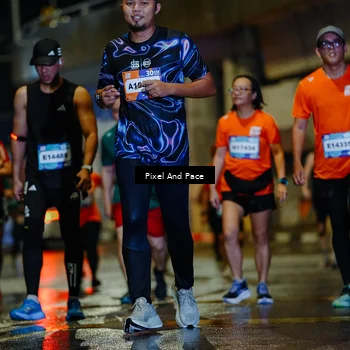 Runner Photo 7794143