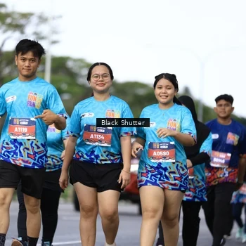 Runner Photo 7794158