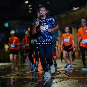 Runner Photo 7794159
