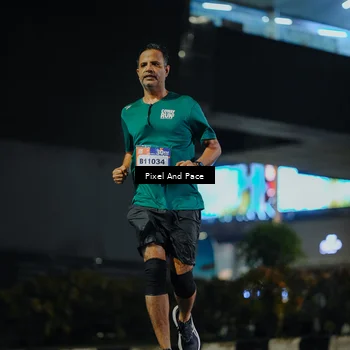 Runner Photo 7794177