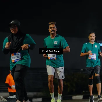 Runner Photo 7794179