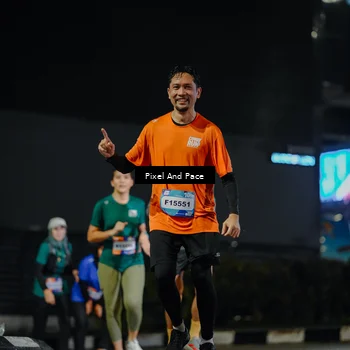 Runner Photo 7794184