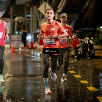 Runner Photo 7794186