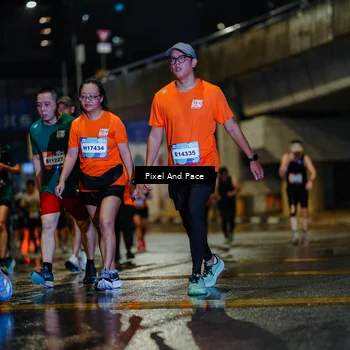Runner Photo 7794193