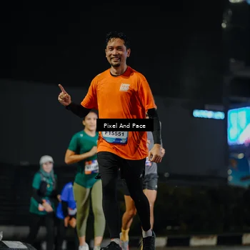 Runner Photo 7794202