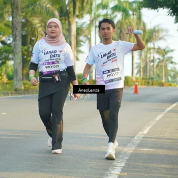 Runner Photo 7794214
