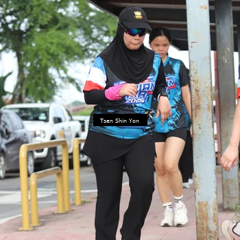 Runner Photo 7794221