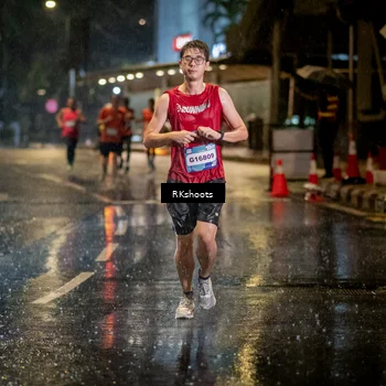 Runner Photo 7794251