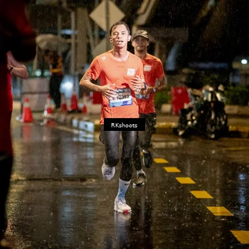 Runner Photo 7794266