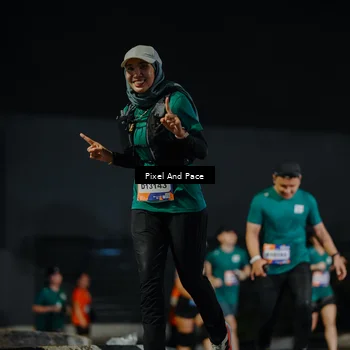 Runner Photo 7794268