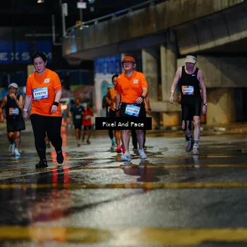 Runner Photo 7794277