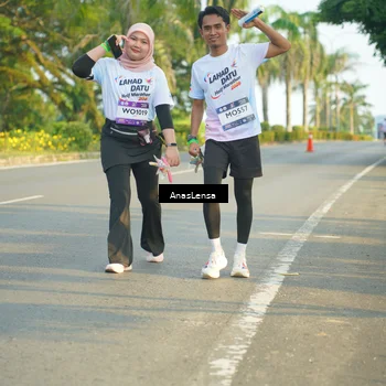 Runner Photo 7794279