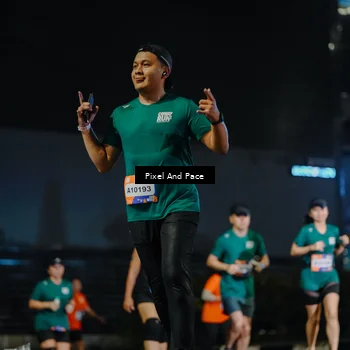 Runner Photo 7794285