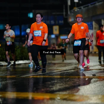 Runner Photo 7794312