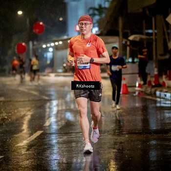 Runner Photo 7794368