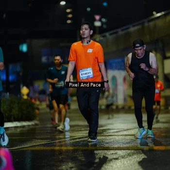 Runner Photo 7794386