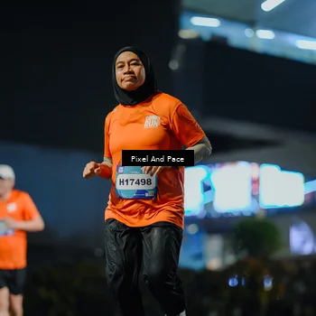Runner Photo 7794396
