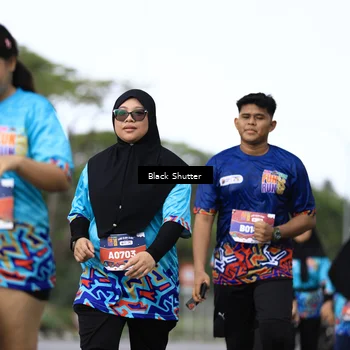 Runner Photo 7794400