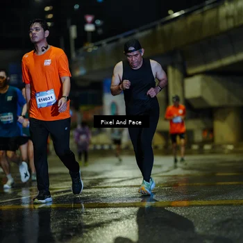 Runner Photo 7794408