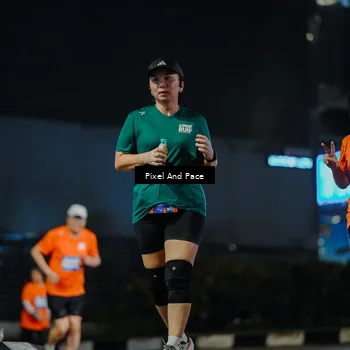 Runner Photo 7794414