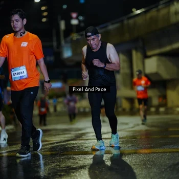 Runner Photo 7794416