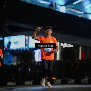 Runner Photo 7794457