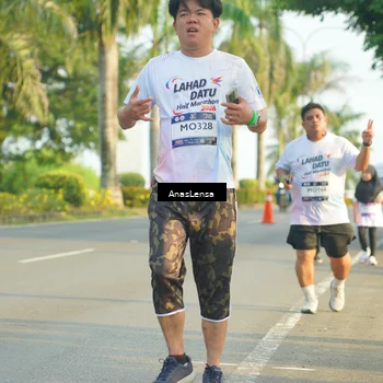 Runner Photo 7794485