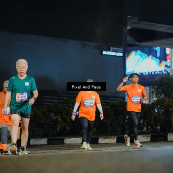Runner Photo 7794504