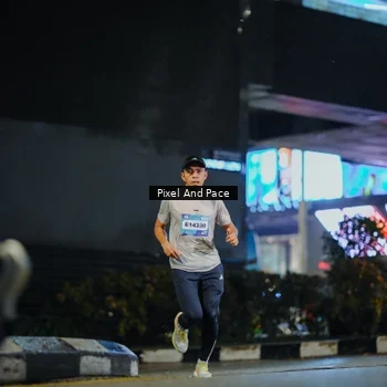 Runner Photo 7794512