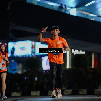 Runner Photo 7794529
