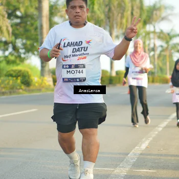 Runner Photo 7794538
