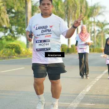Runner Photo 7794558