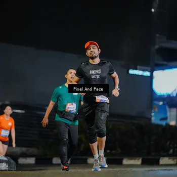 Runner Photo 7794561