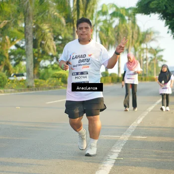 Runner Photo 7794570
