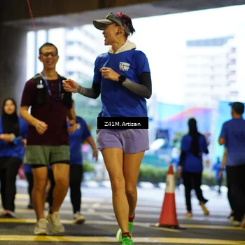 Runner Photo 7794599