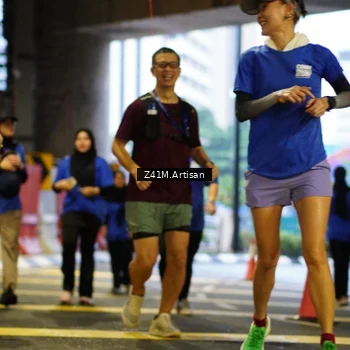 Runner Photo 7794609