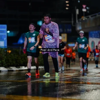 Runner Photo 7794625