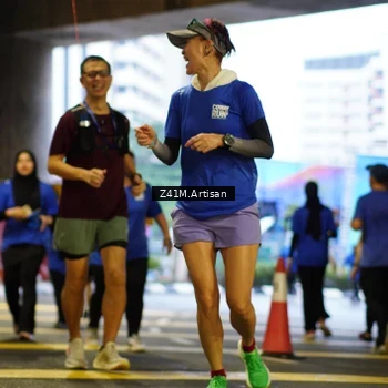 Runner Photo 7794626